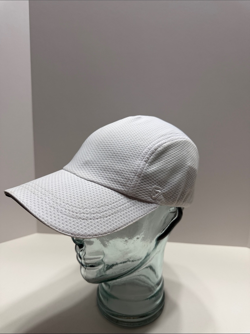 Men’s White Performance Swim Cap with Discreet Emblem